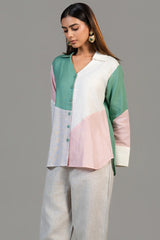 Close-up of the breathable linen fabric on the Multi Colored Linen Tunic and Pant Set
