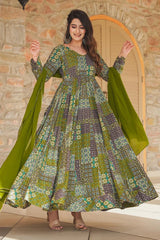 Green Rayon Printed Long Kurti with Dupatta