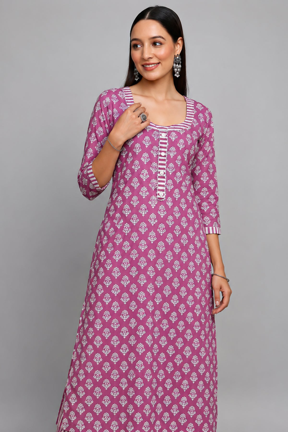 Pearly Purple Kurti Set in Cotton with Floral Print - purple cotton saree