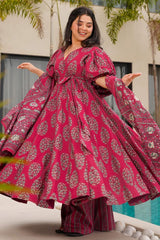 Magenta Cotton Floral Printed Flared Kurti Set