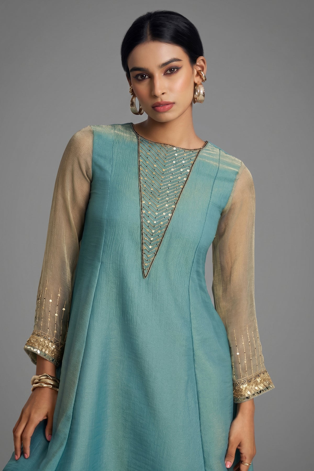 Close-up of high-definition sequins on the Sea Green Tissue Sequinned Kurti with Pant