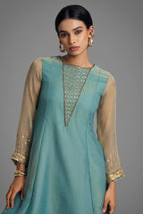 Close-up of high-definition sequins on the Sea Green Tissue Sequinned Kurti with Pant