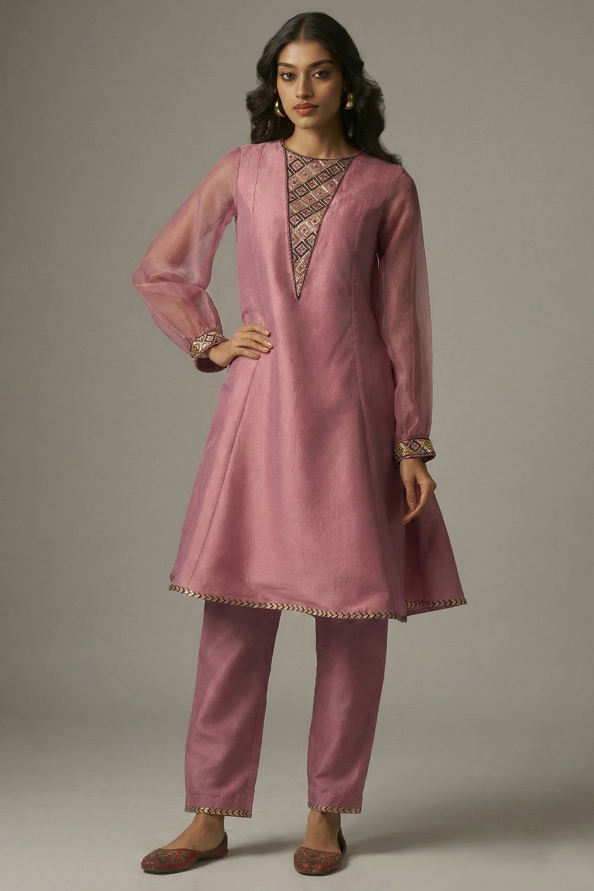 Rosewood Pink Tissue Sequinned Kurti with Pant featuring a lush tussar-silk bottom