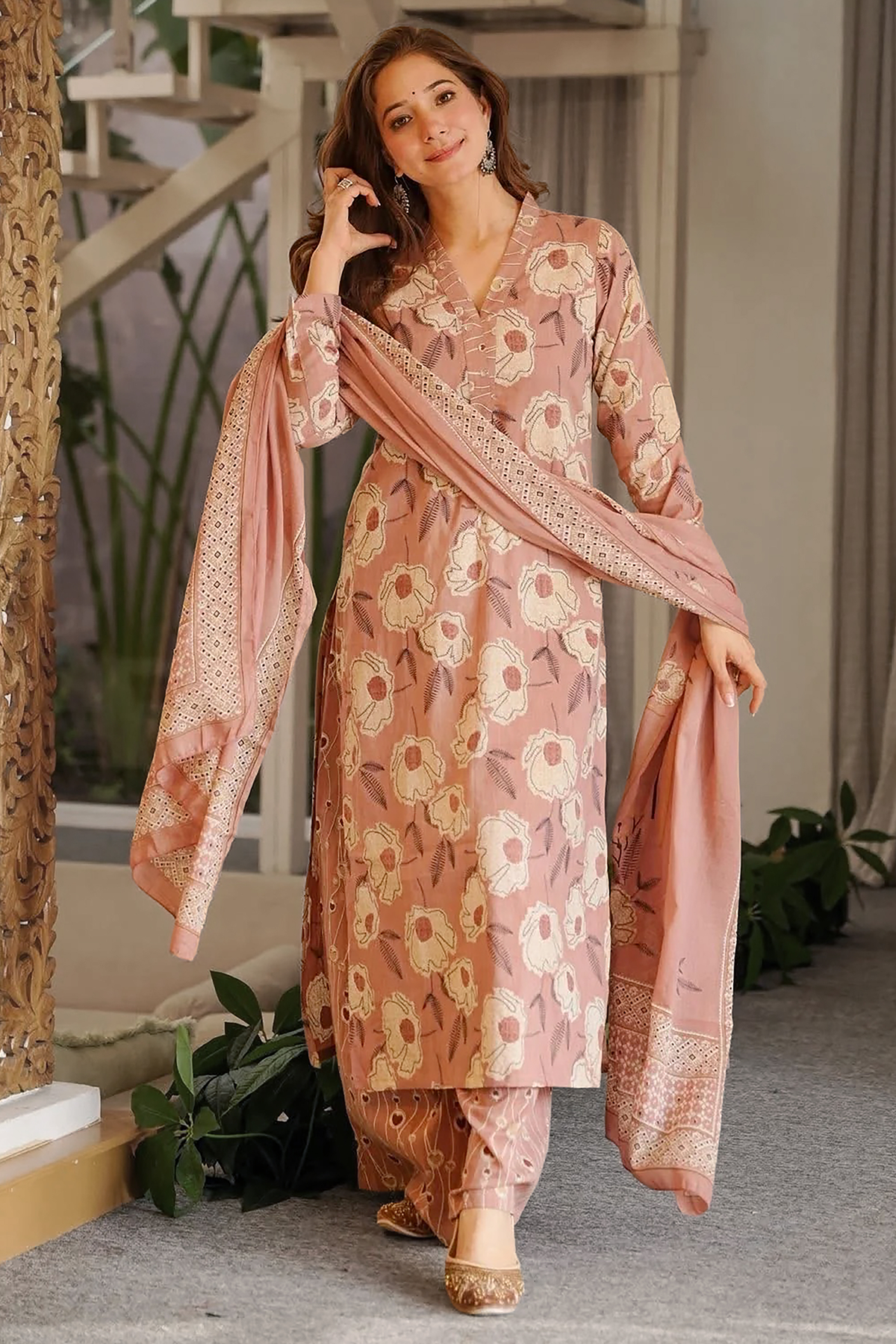 Dusty Rose Bold Floral Printed Cotton Straight Cut Kurti Set