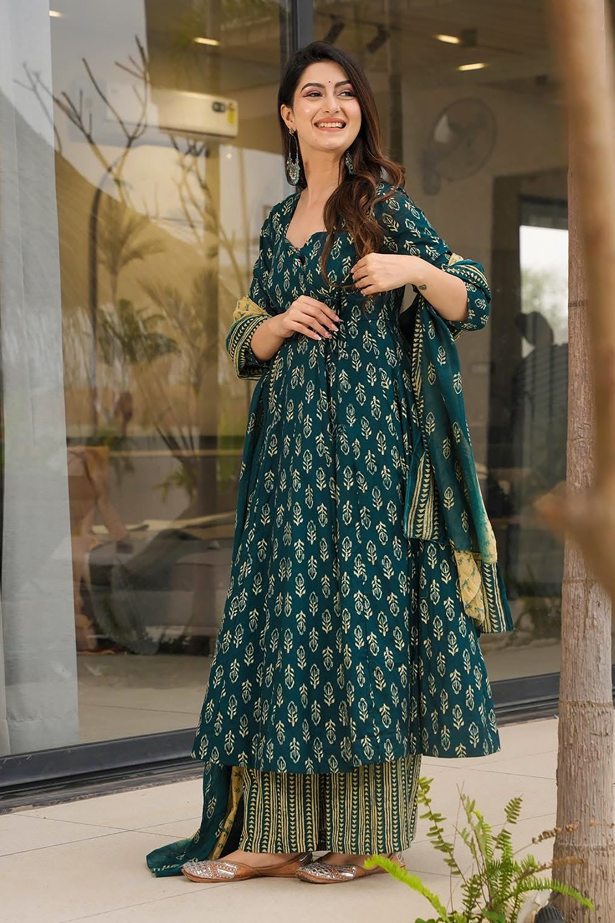 Aegean Blue Sovereign Booti Flared Maslin Silk Gown Set