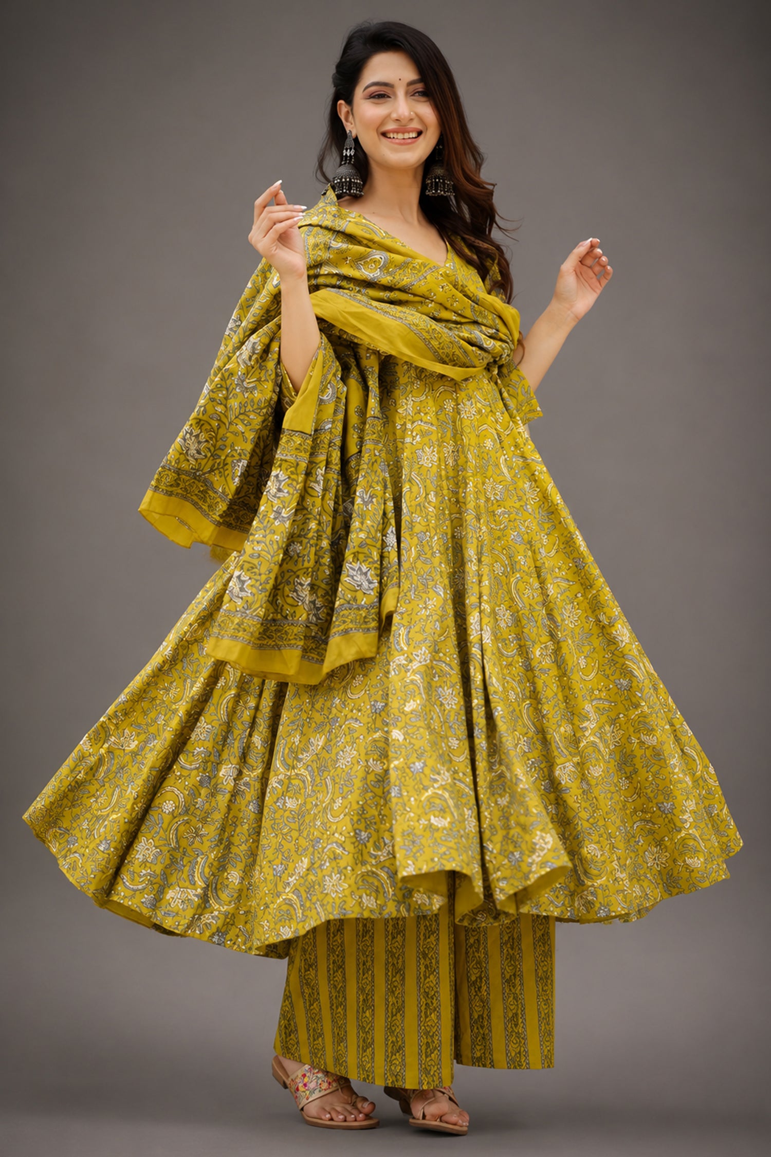 Meadow Mustard Kalamkari-Inspired Fully Flared Maslin Anarkali Main image