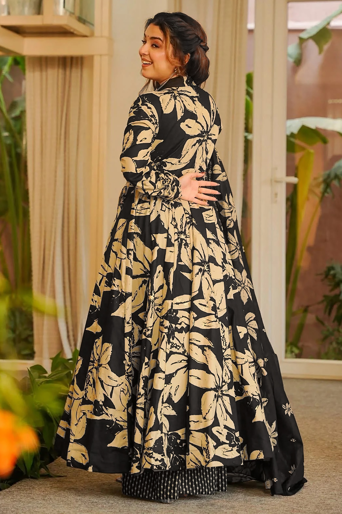 Midnight Black & Beige Floral Print Maslin Anarkali Kurti Set