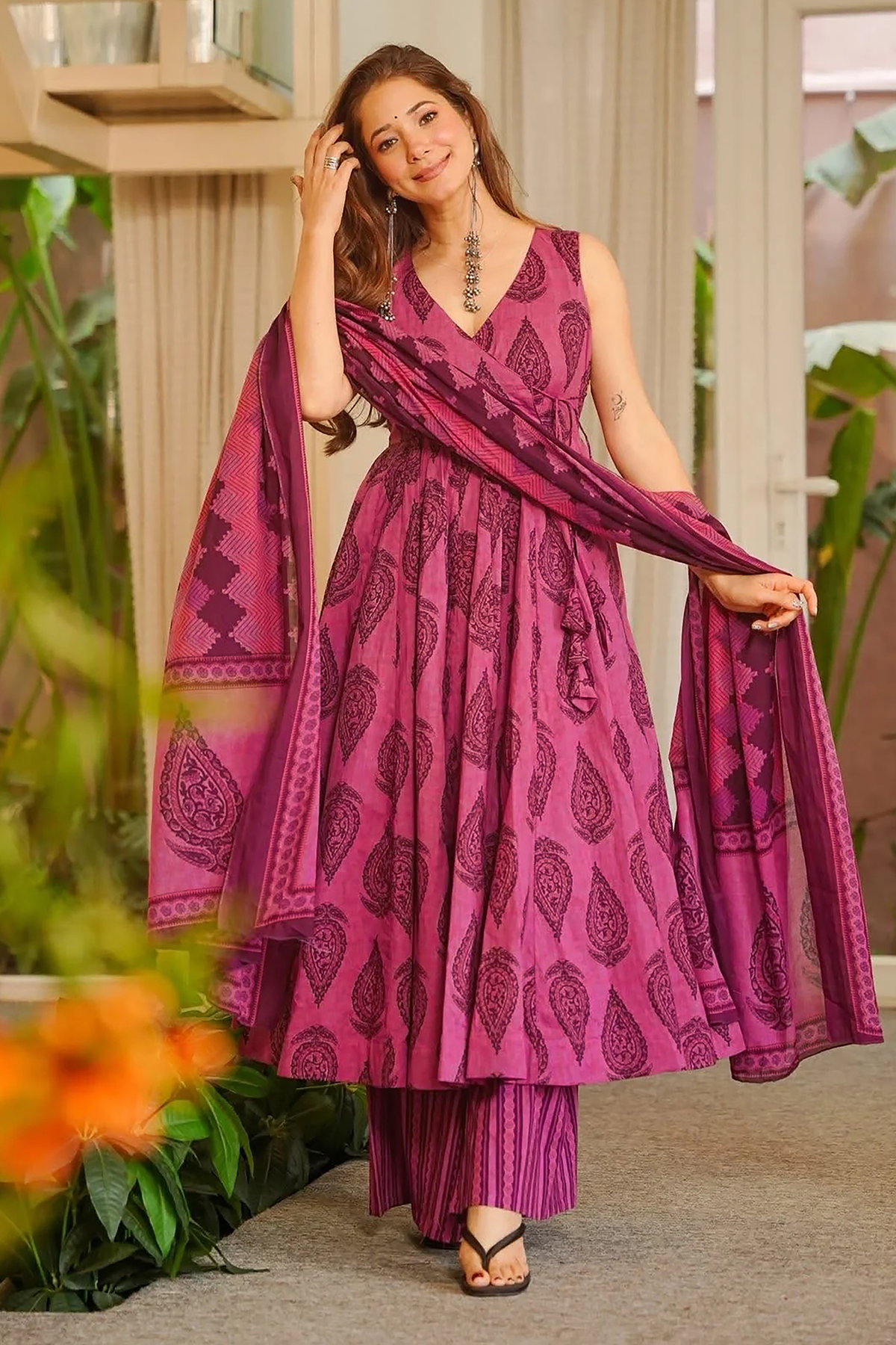 Berry Magenta Paisley Motif Printed Muslin Floor-Length Suit