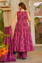 Berry Magenta Paisley Motif Printed Muslin Floor-Length Suit