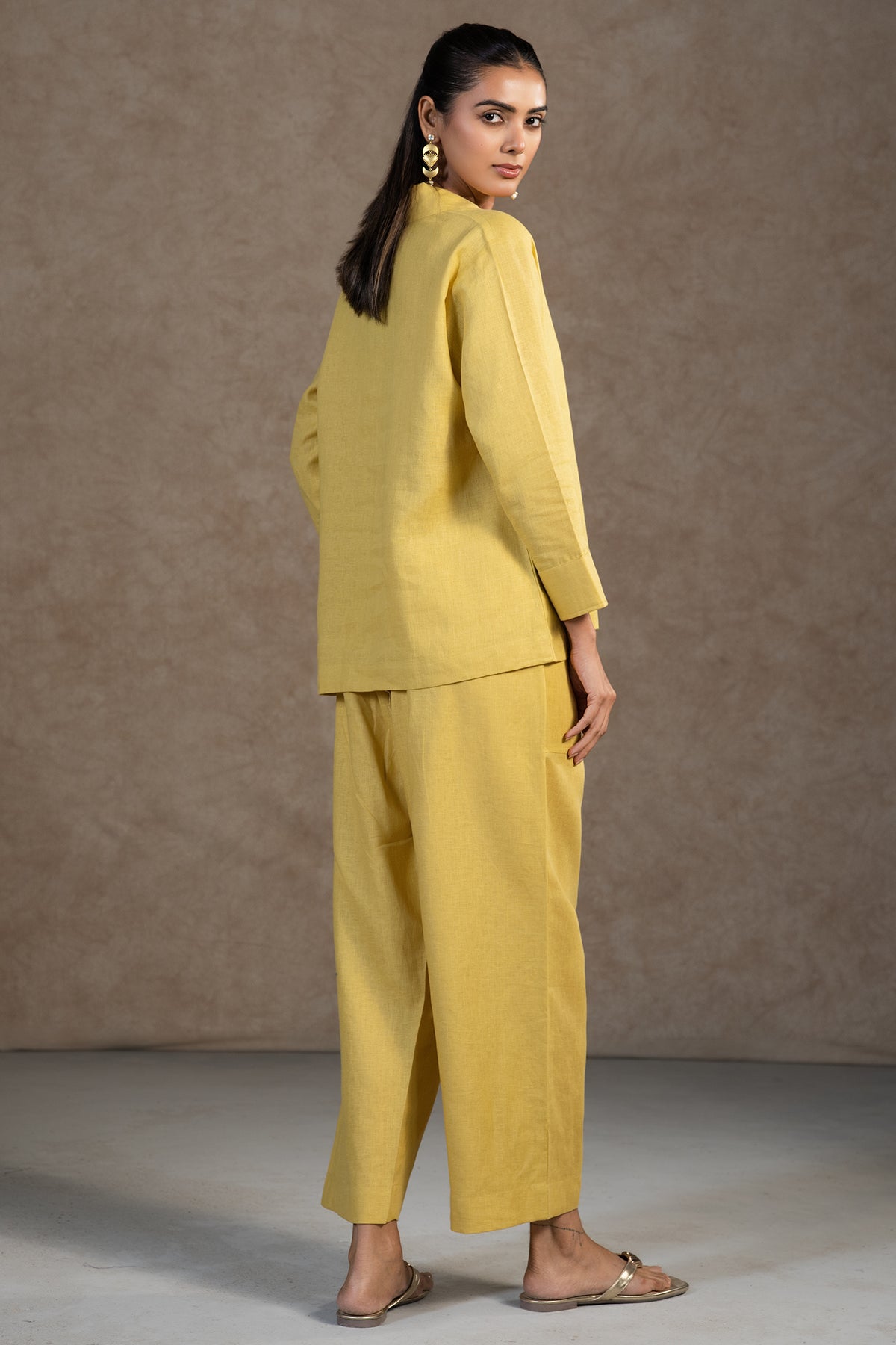 Tailoring and fine stitching details of the Lime Yellow Linen Solid Co-Ord Set