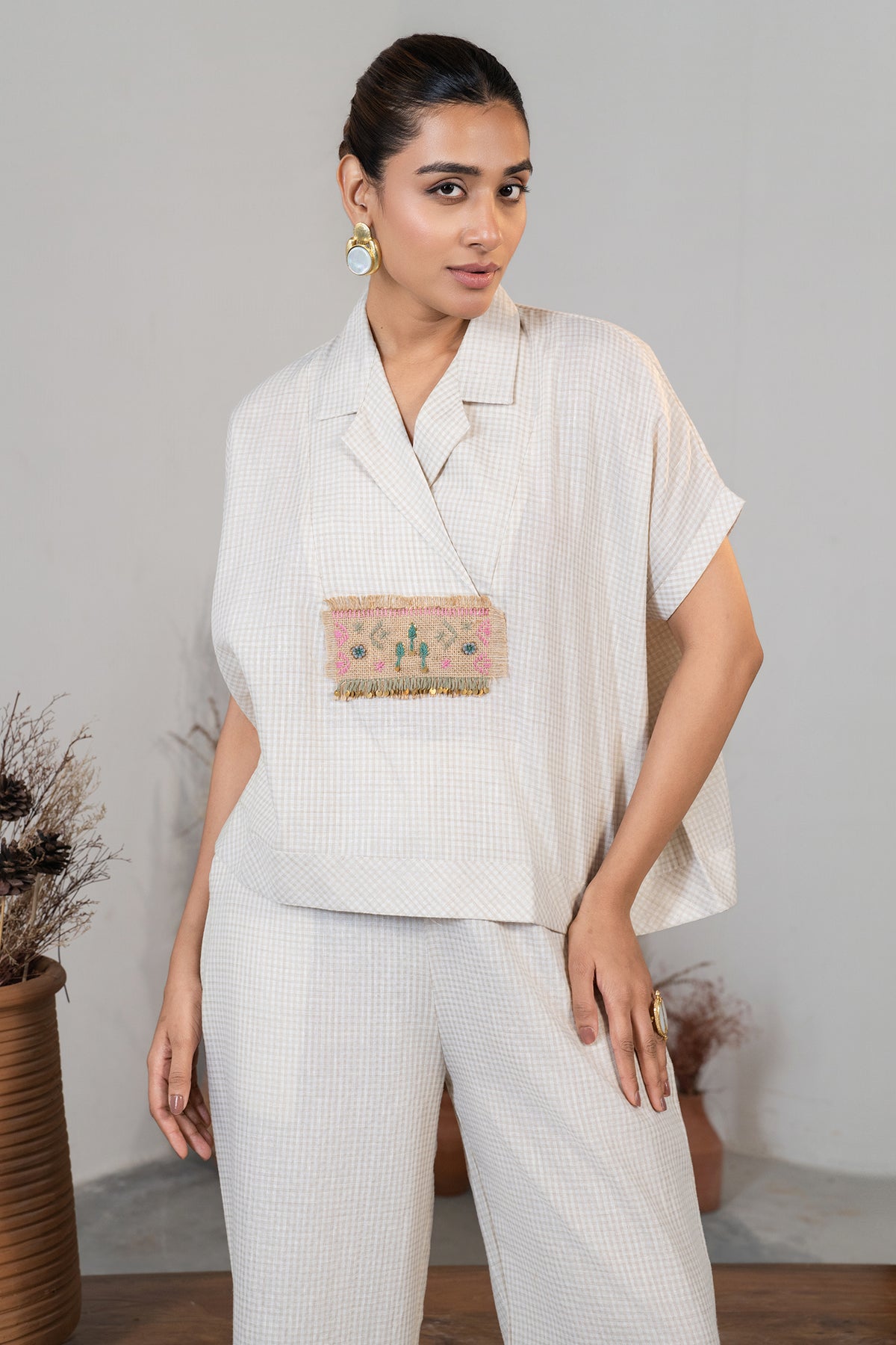 Ivory White Jute Lapel Collar Clyde Co-Ord Set - white jute saree