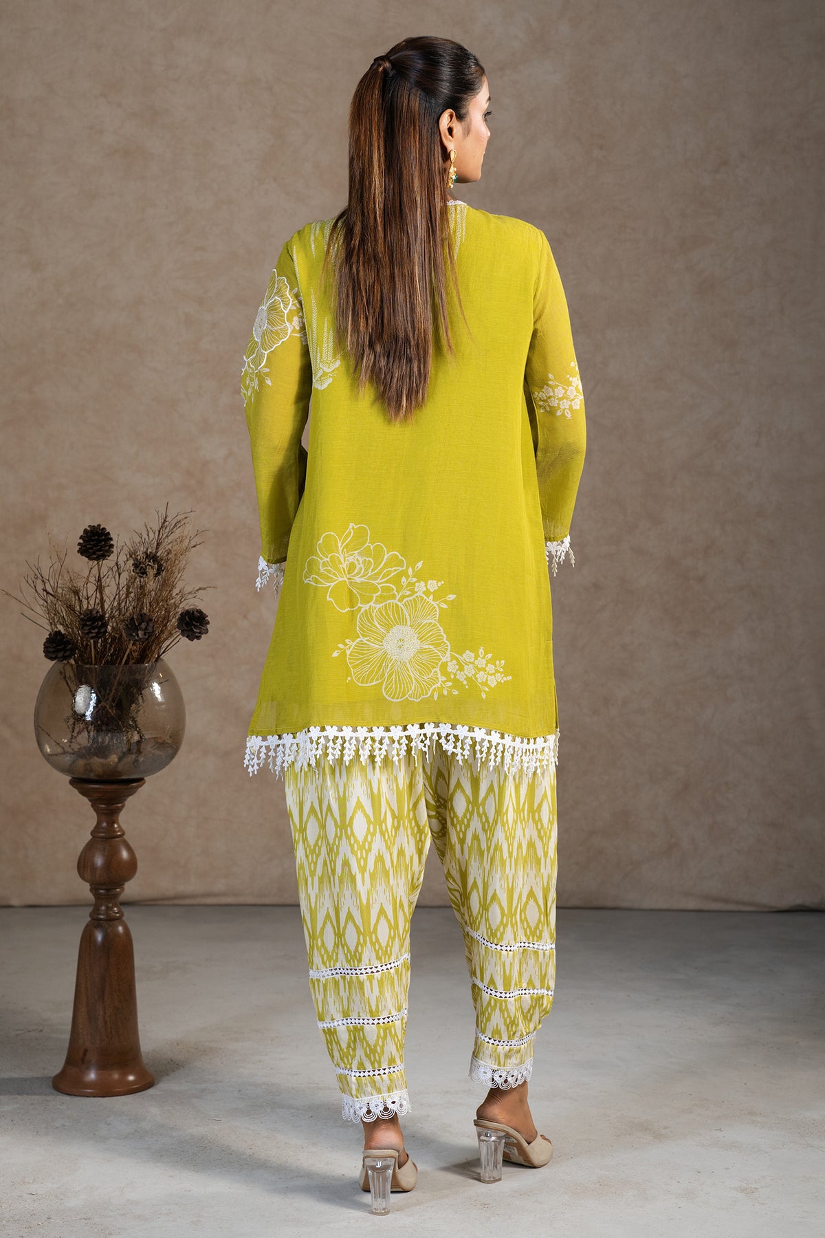 Elegant Olive Green Linen Floral Printed Co-Ord Set for women fashion