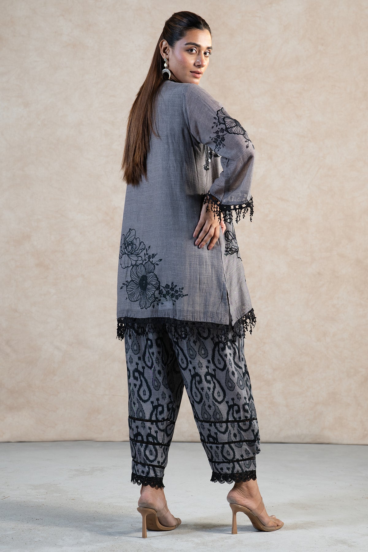 Grey Linen Floral Printed Co-Ord Set - grey linen saree