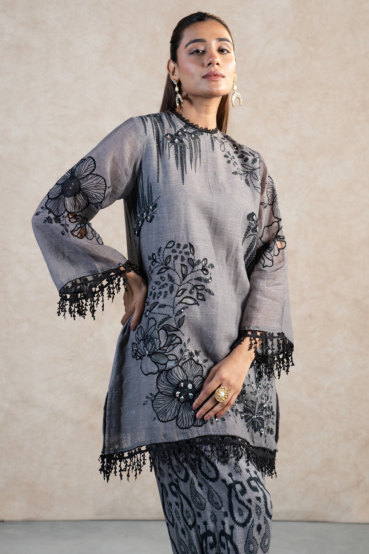 Chic Grey Linen Floral Printed Co-Ord Set for women fashion