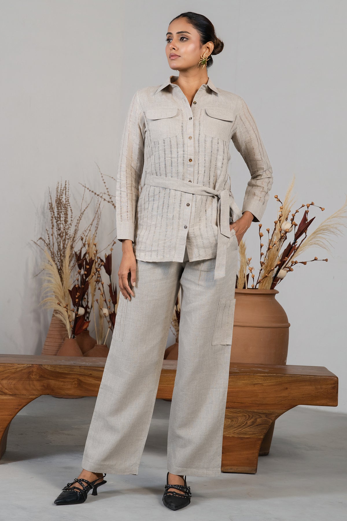 Styling details of the elegant slate Grey Linen Co-Ord Set