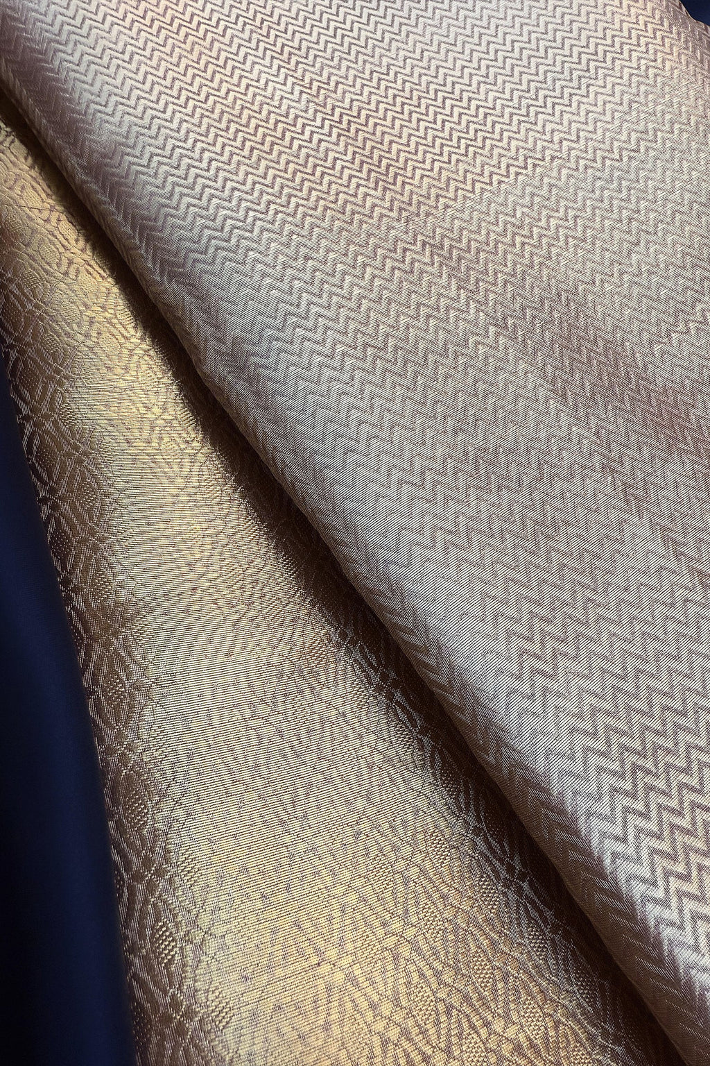 Golden Kanchipuram Tissue Silk Woven Saree - gold silk saree