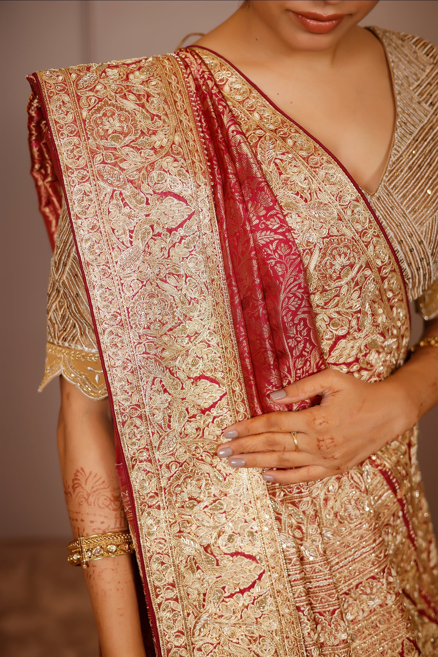 Magenta Kanchipuram Silk Traditional All Over Woven Saree with Handworked Border and Pallu