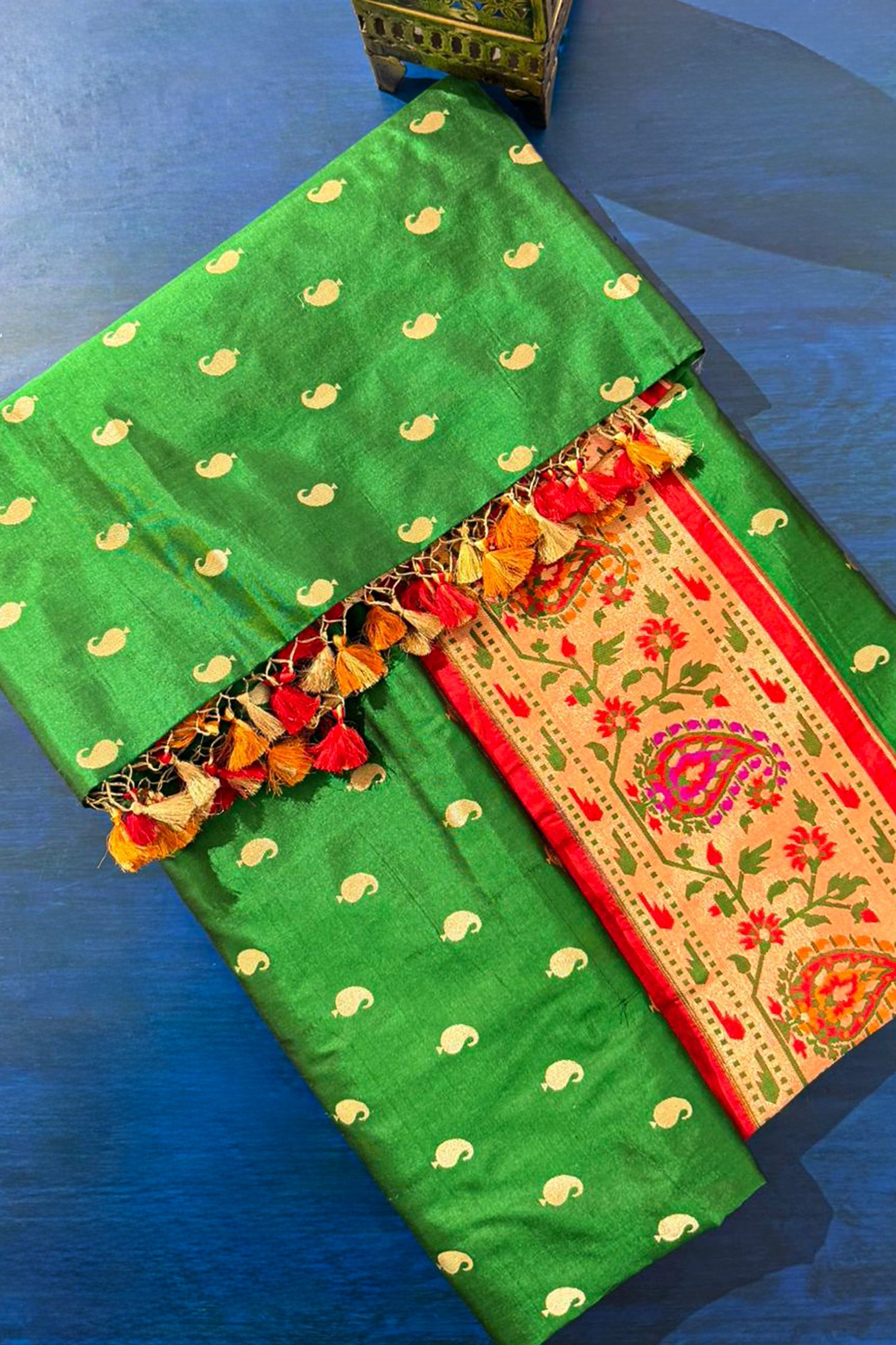 Green Silk Traditional Paisley Woven Saree with Contrast Border and Pallu - green silk saree