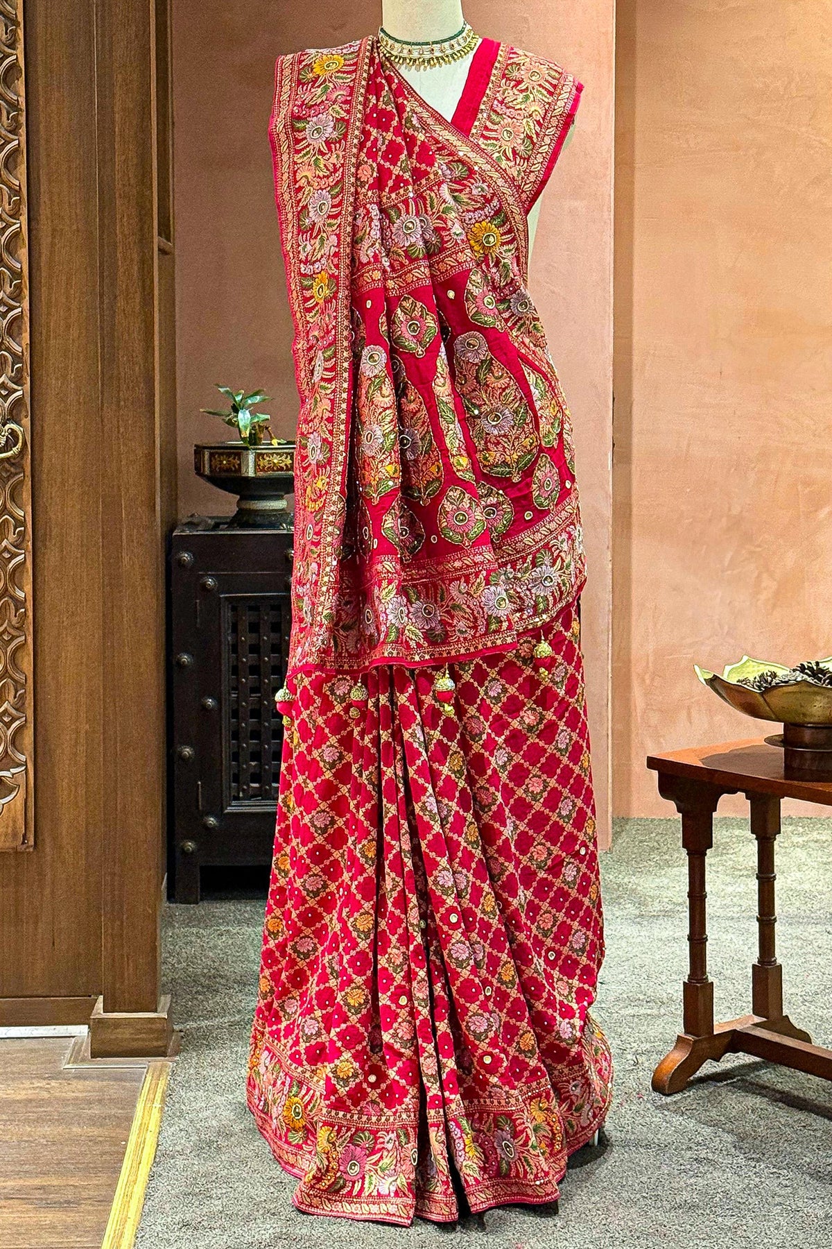 Pink Georgette Floral Woven Bandhej Saree with Cutdana