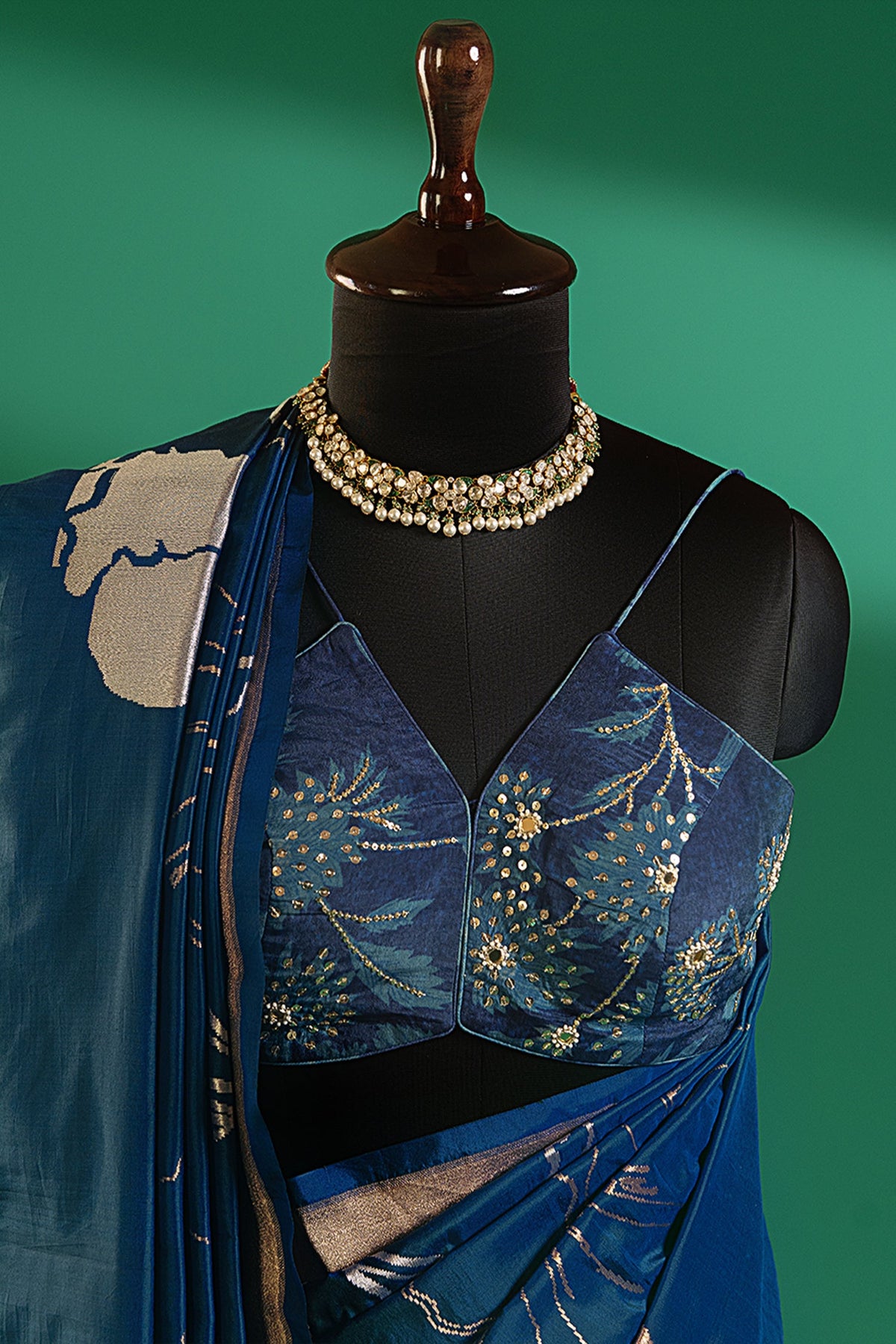 Blue Silk Saree with Zari Weaving - blue silk saree zari