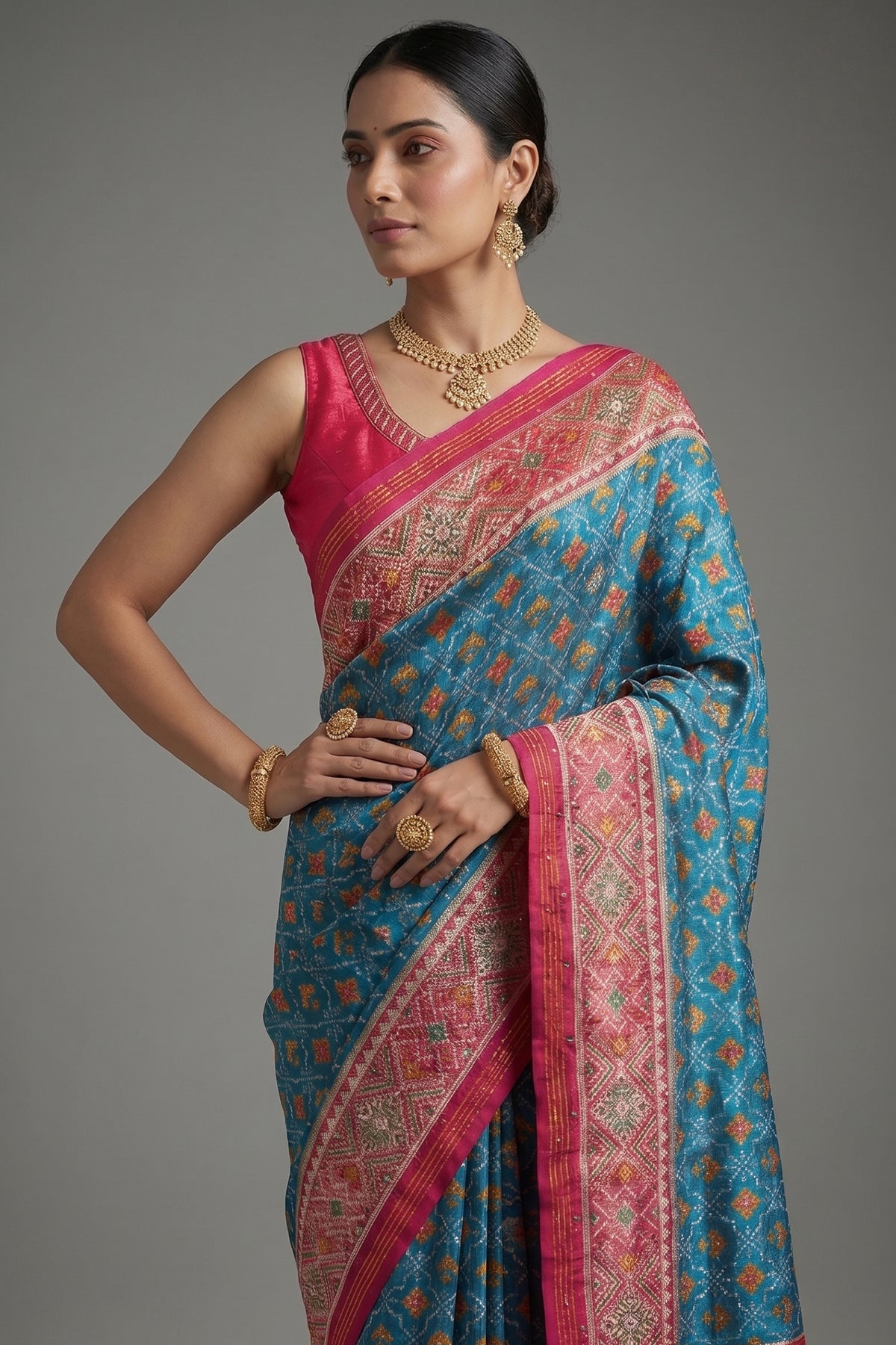 Blue Silk Traditional Woven Checks Woven Saree with Contrast Pallu and Border - blue silk saree