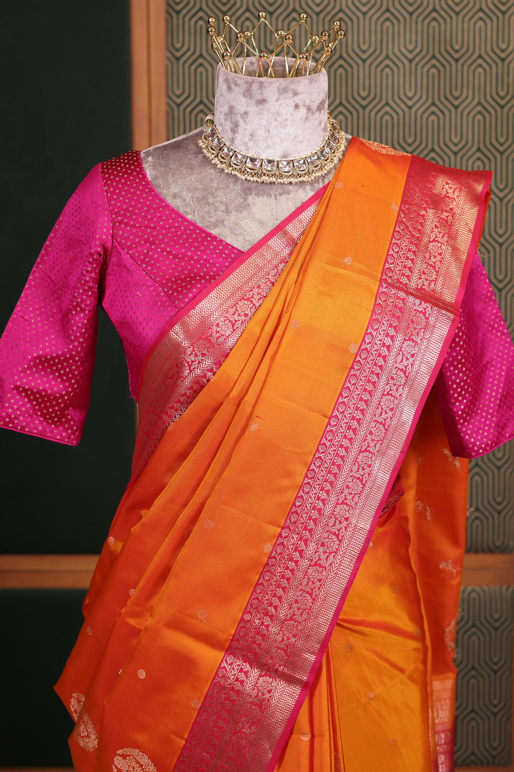 Vibrant Orange Woven Handloom Silk Saree with Fine Butti Work and Ornate Pink Zari Pallu