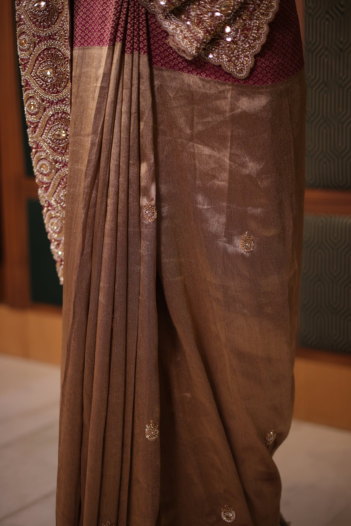 Antique Metallic Gold Tissue Fine Weaving Saree with Contrast Magenta Scalloped Cutdana Border and Embellished Blouse