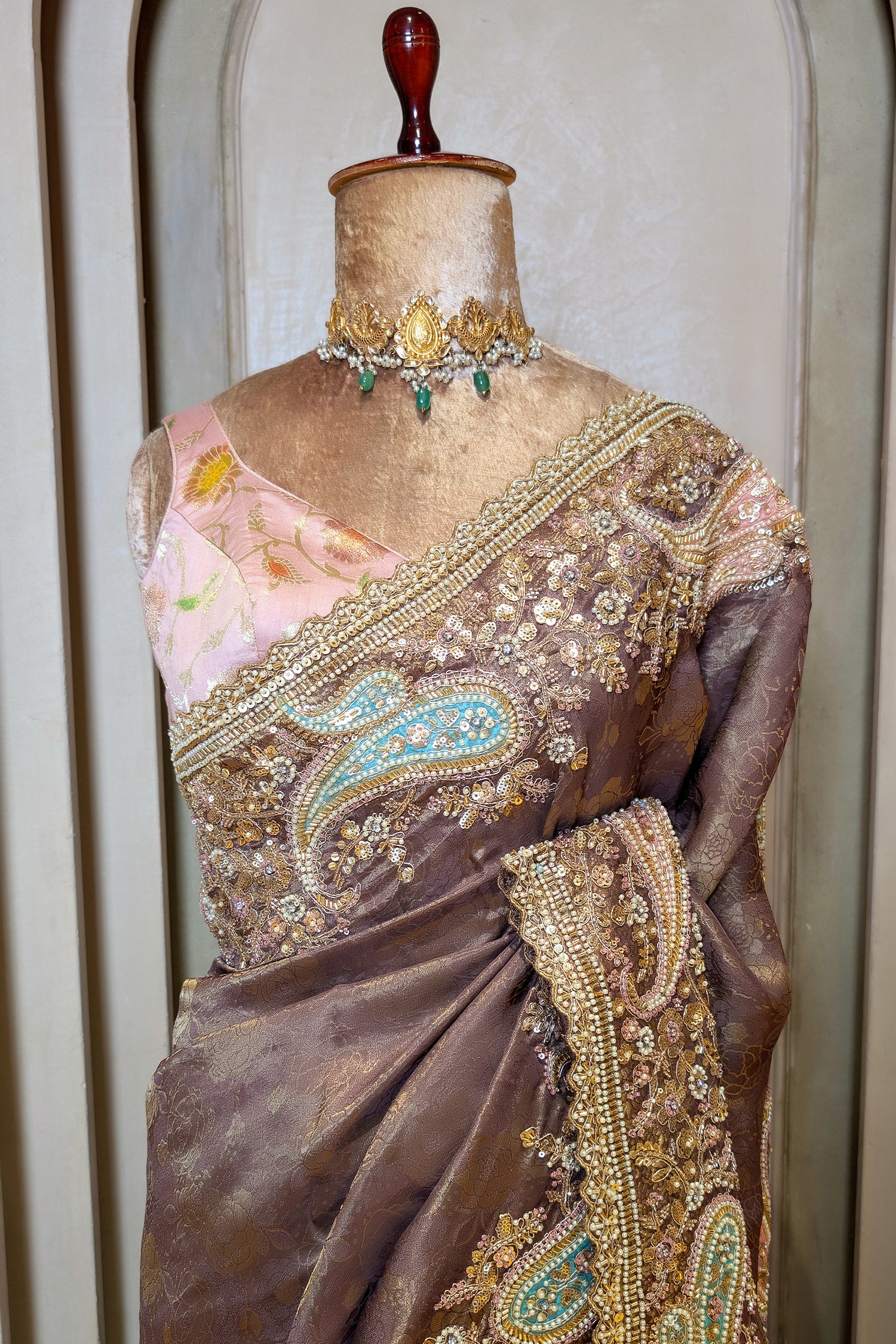 Muave Tissue Floral Woven Saree with Handwork Paisaley Motif Border
