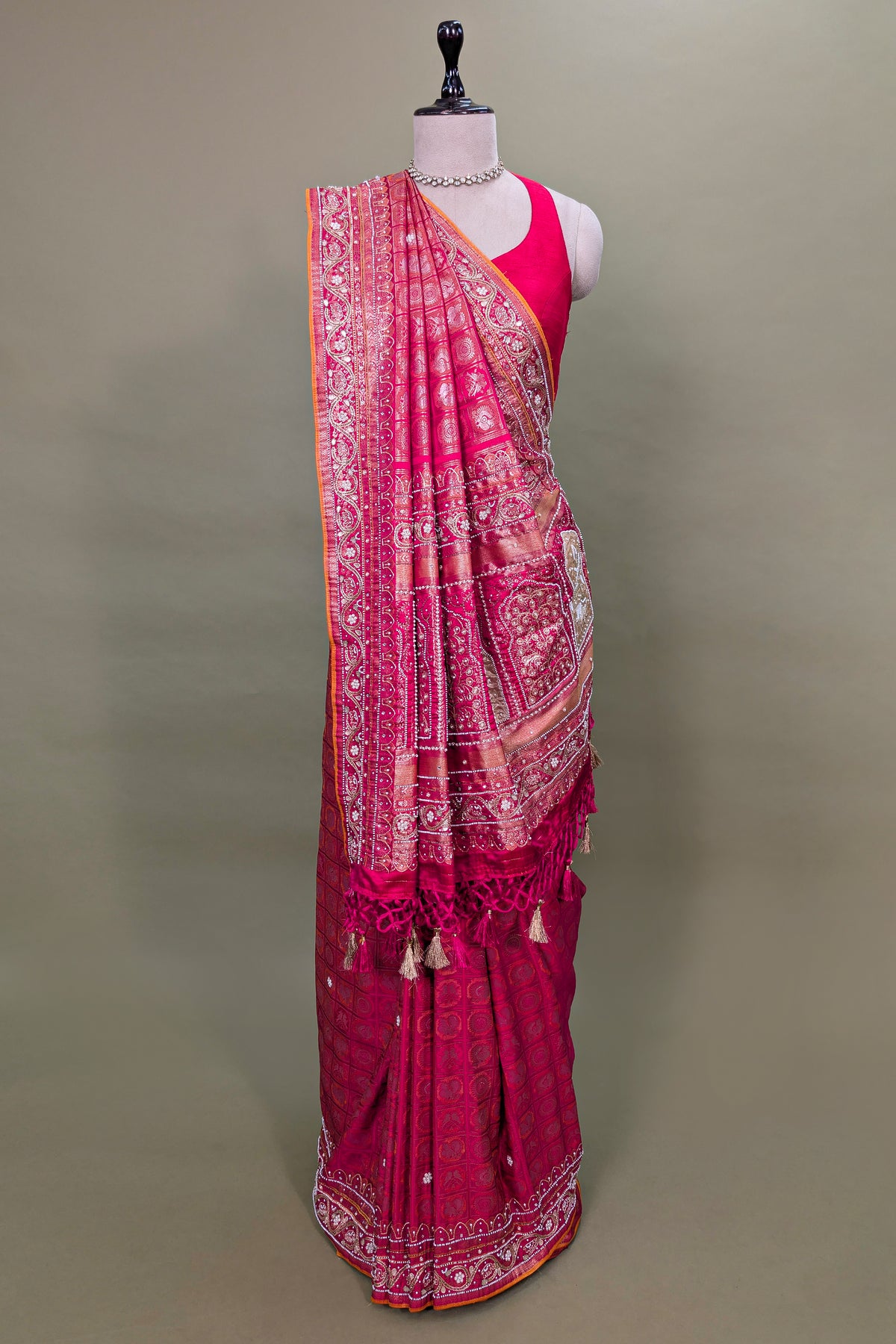 Pink Dual Toned Tissue Dola Silk Woven Traditional Saree with Beads and Cutdana Work