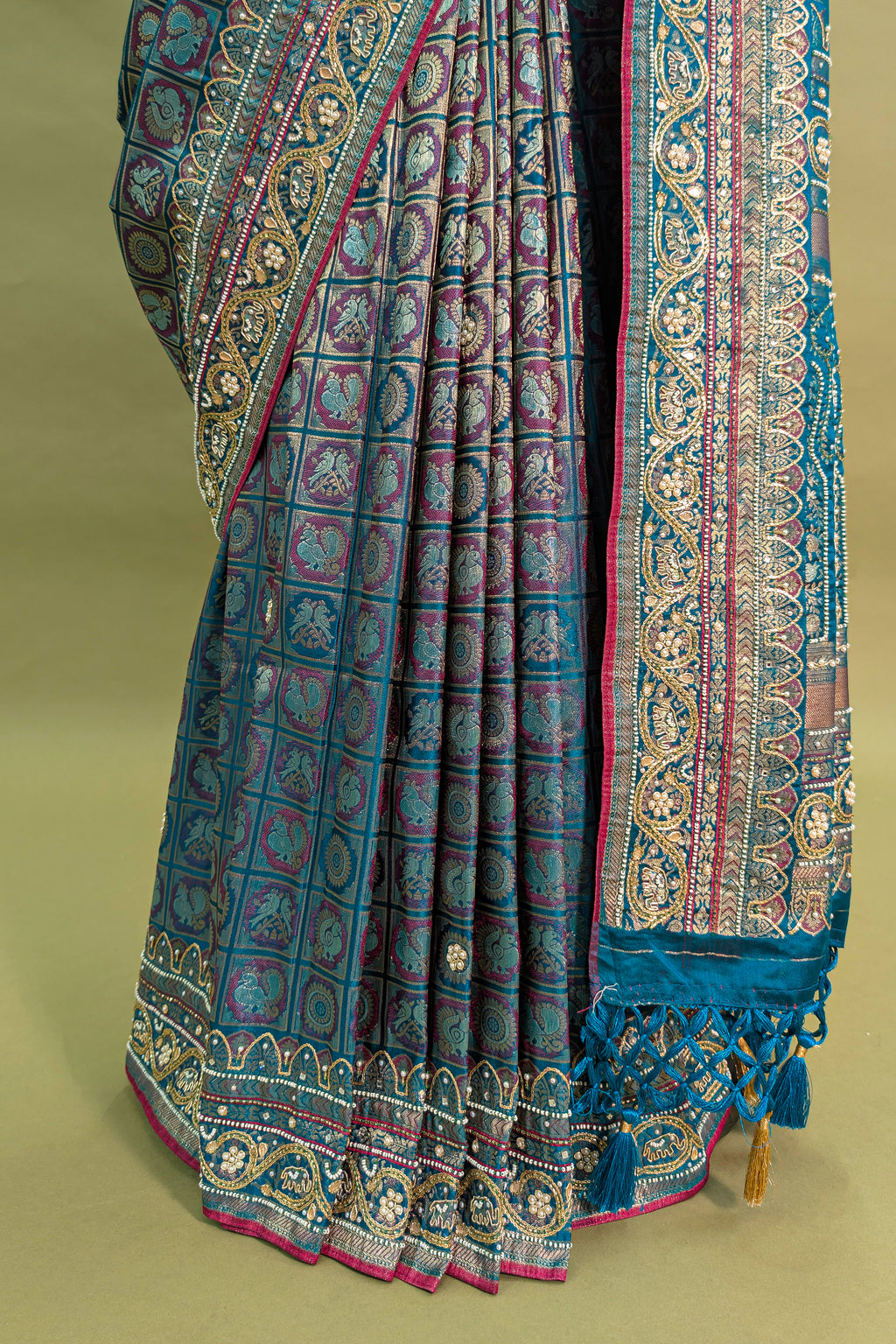Blue Dual Toned Tissue Dola Silk Woven Traditional Saree with Beads and Cutdana Work