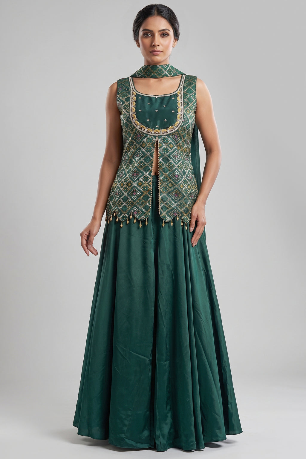 Green Art Silk Slit Cut Bandej Woven Palazzo Suit