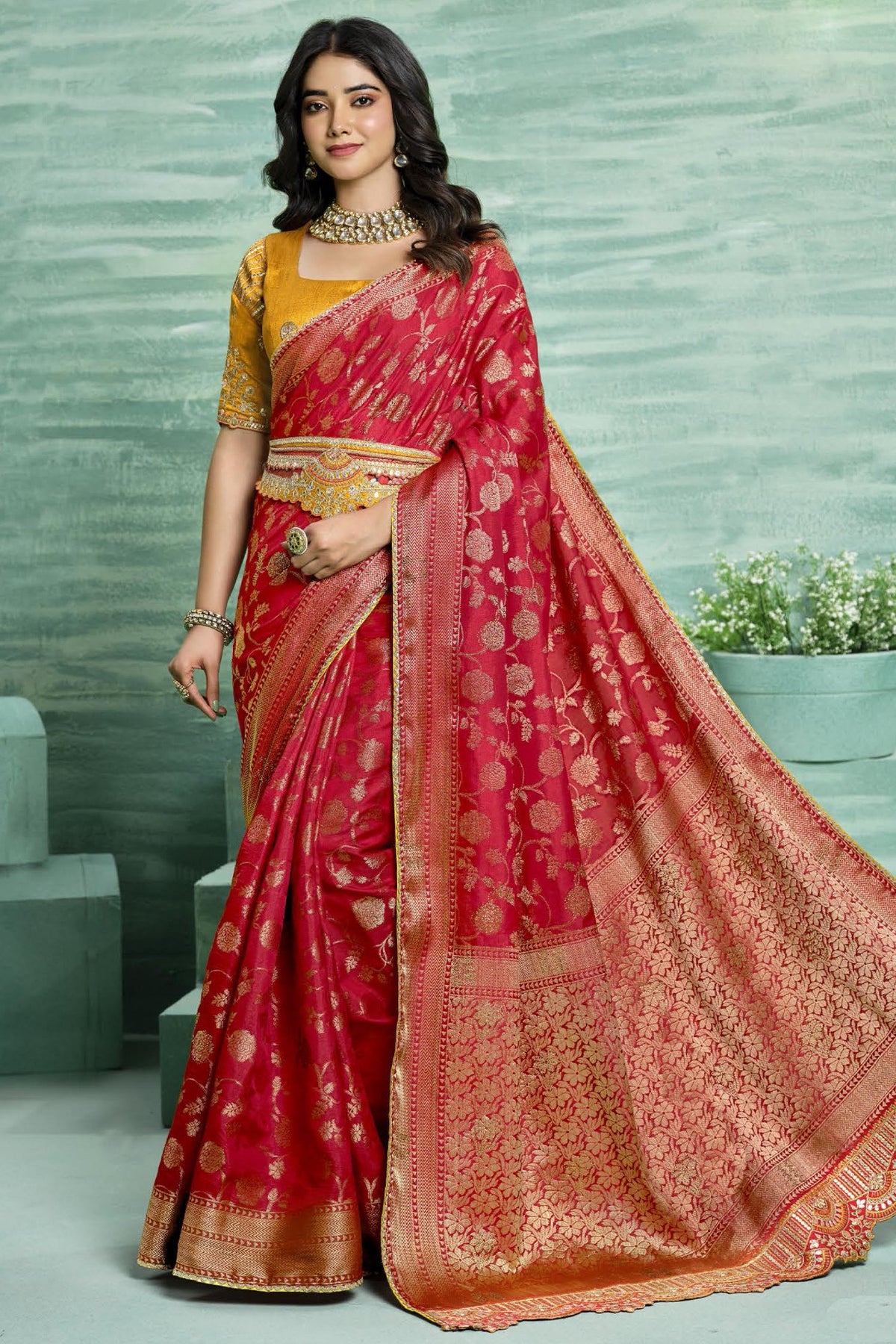 Silk Saree with Weaving