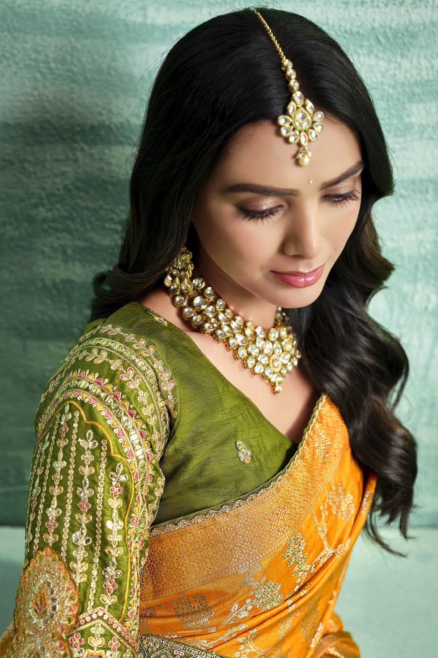 Silk Saree with Weaving