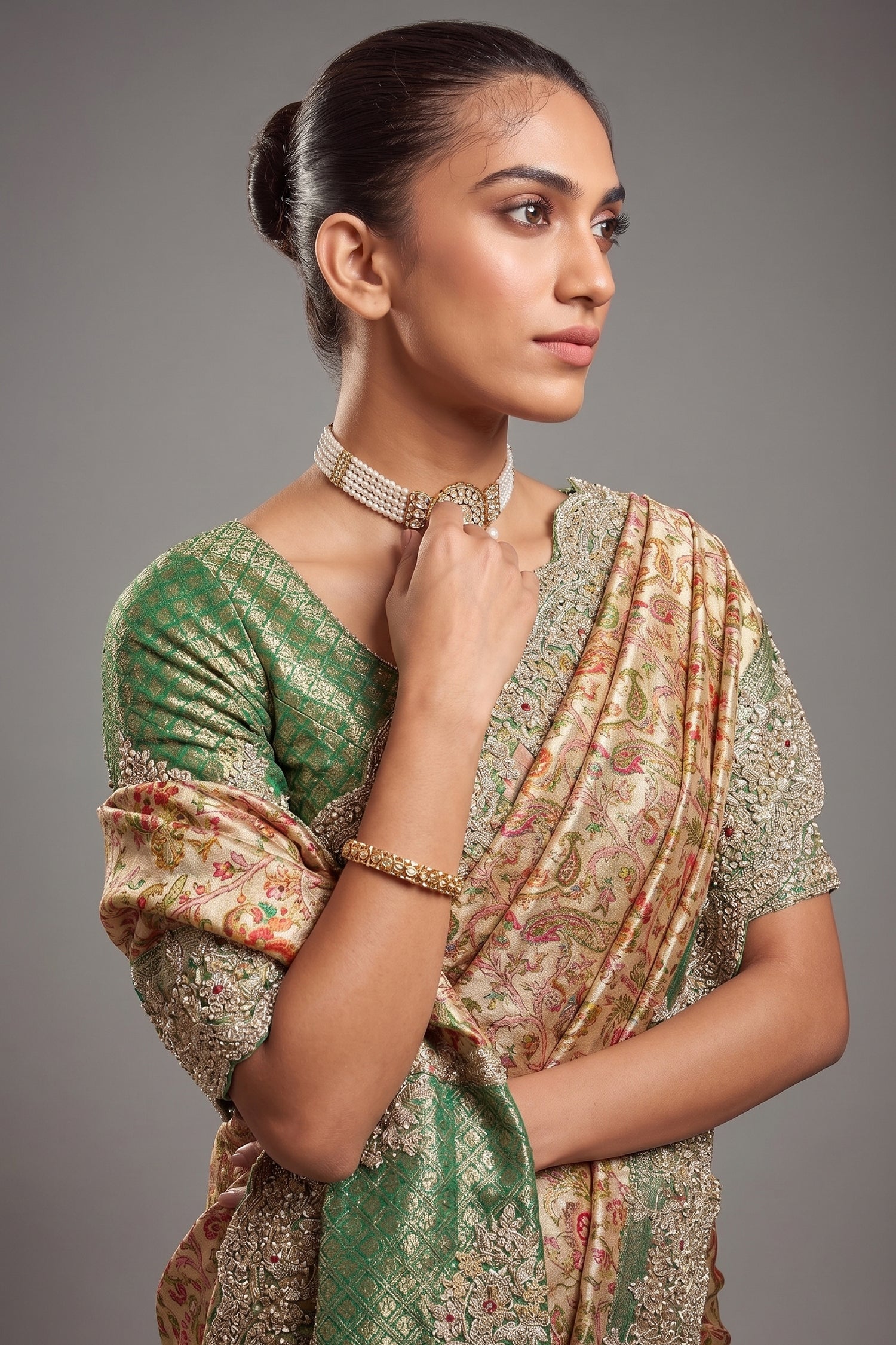 Golden and Green Silk Woven Saree with Embroidery Secondary image