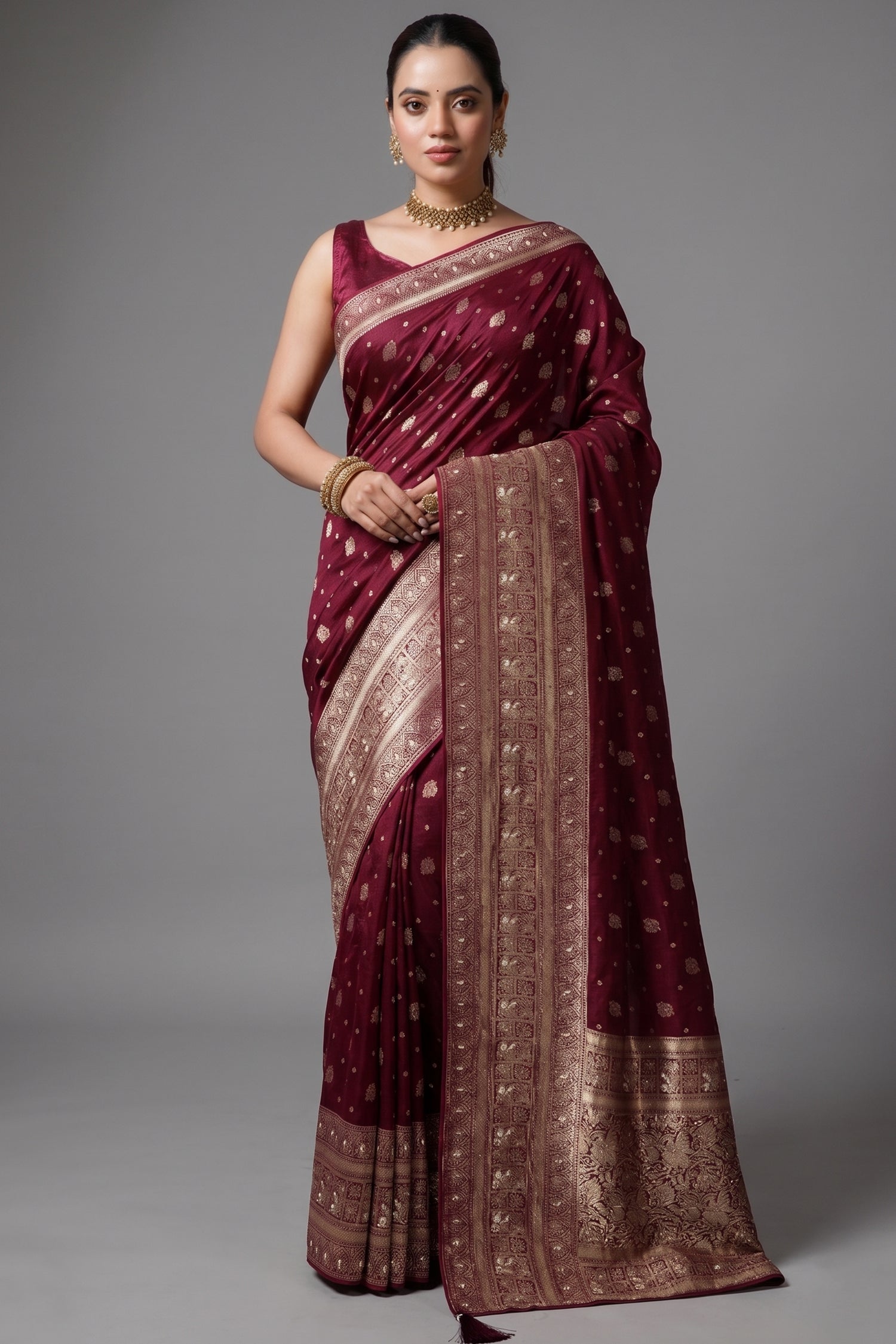 Magenta Dola Silk All Over Woven Saree - Front View Main image