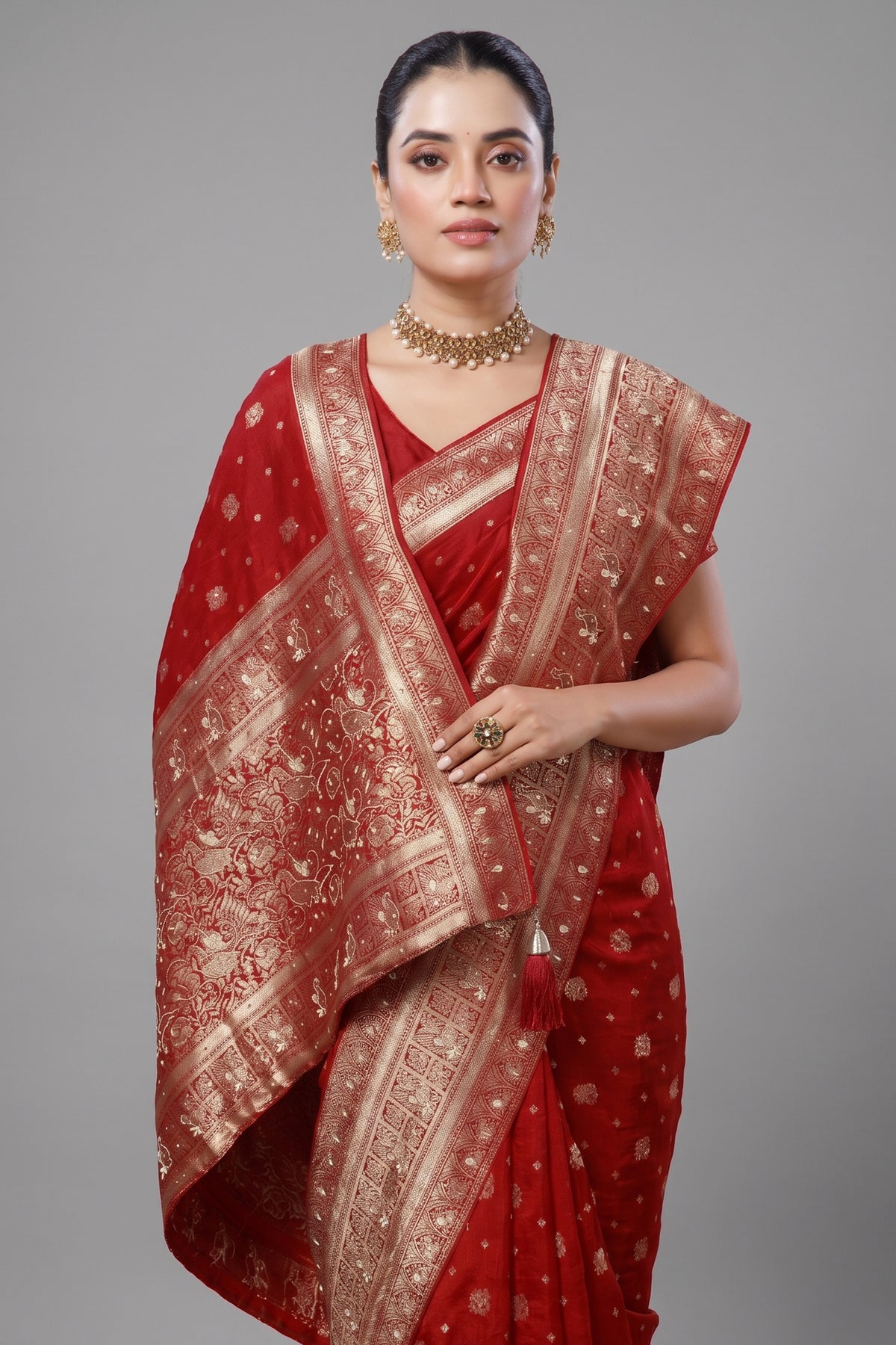Close-up of the stunning handworked pallu and border on the Red Dola Silk All Over Woven Saree