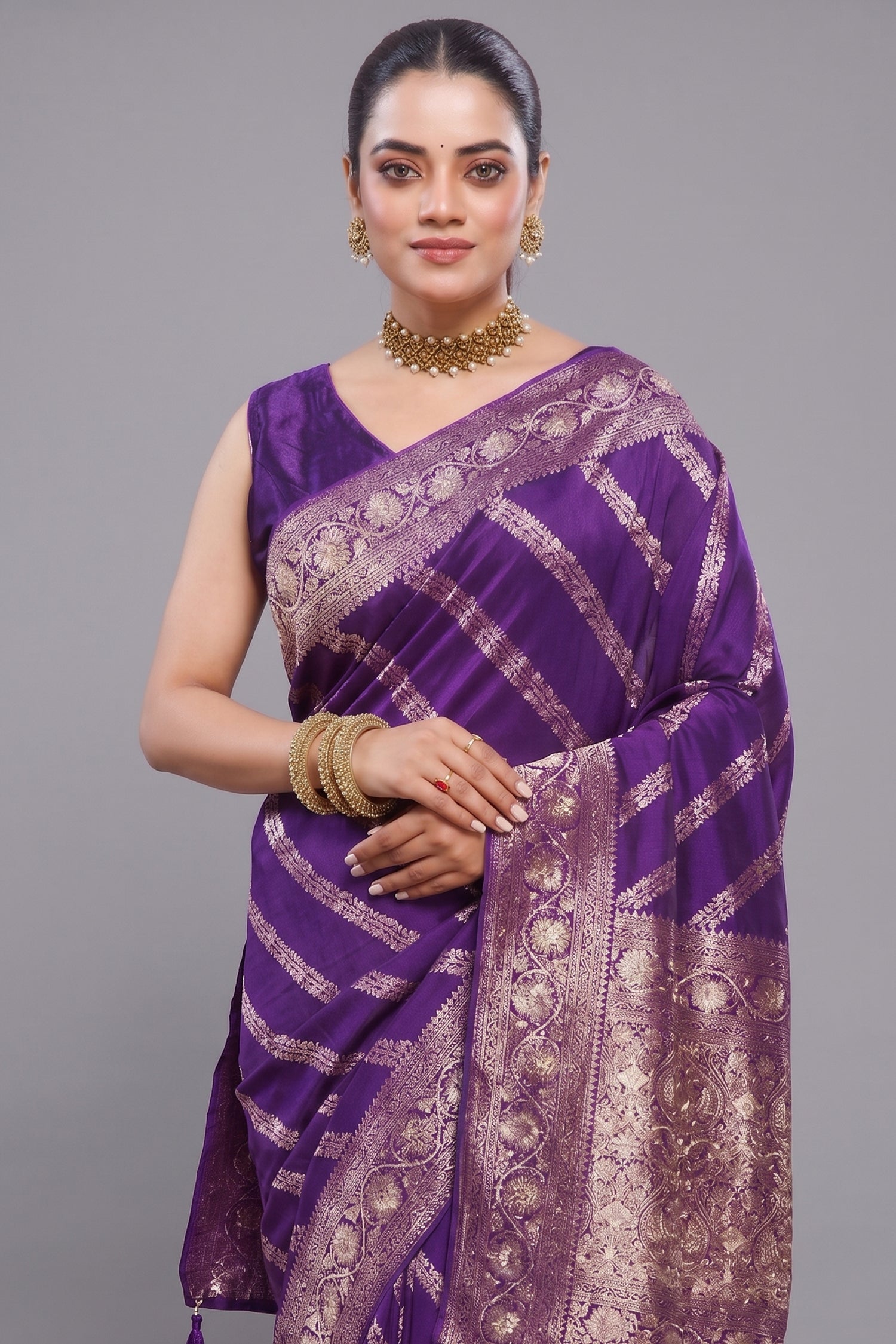 Violet Purple Dola Silk Lehehriya Saree Secondary image