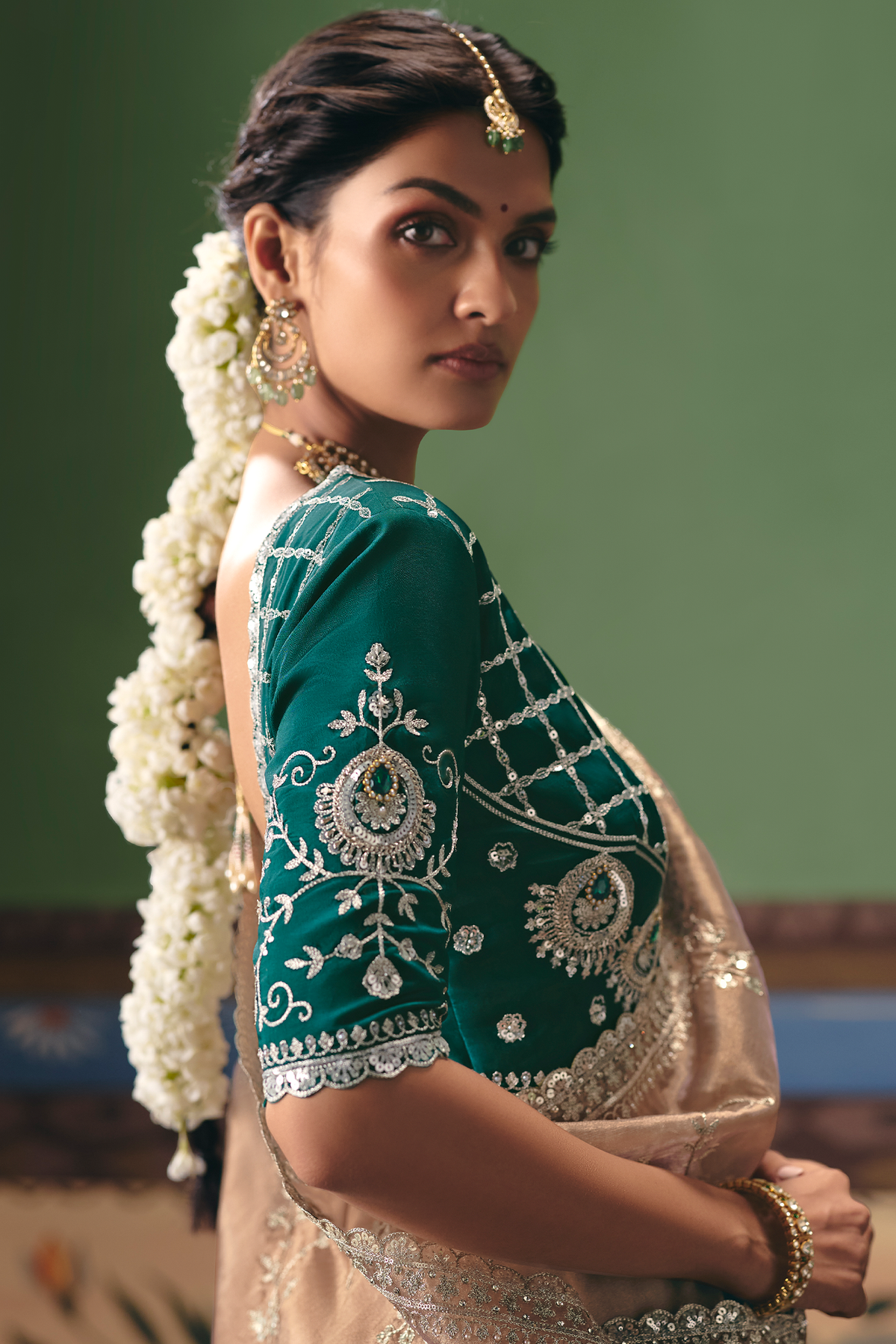 Dusty Rose Brown Saree with Floral jaal Embroidery & Sequin Buttis