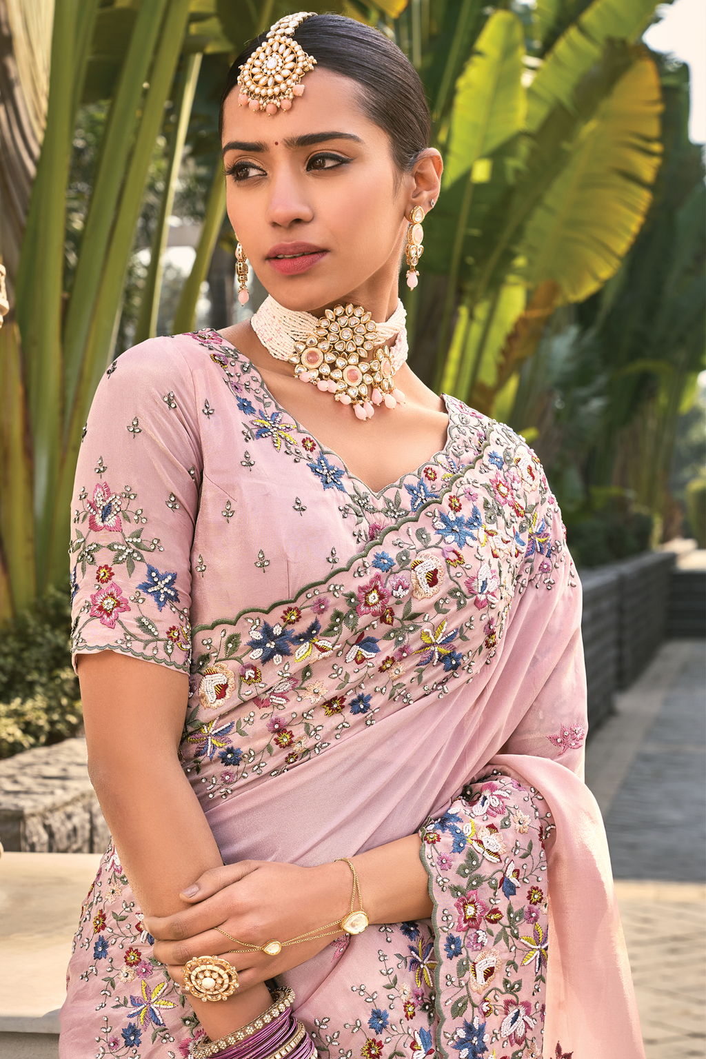 Blossom Pink Banarasi Jari Saree with Floral Motif Embroidery