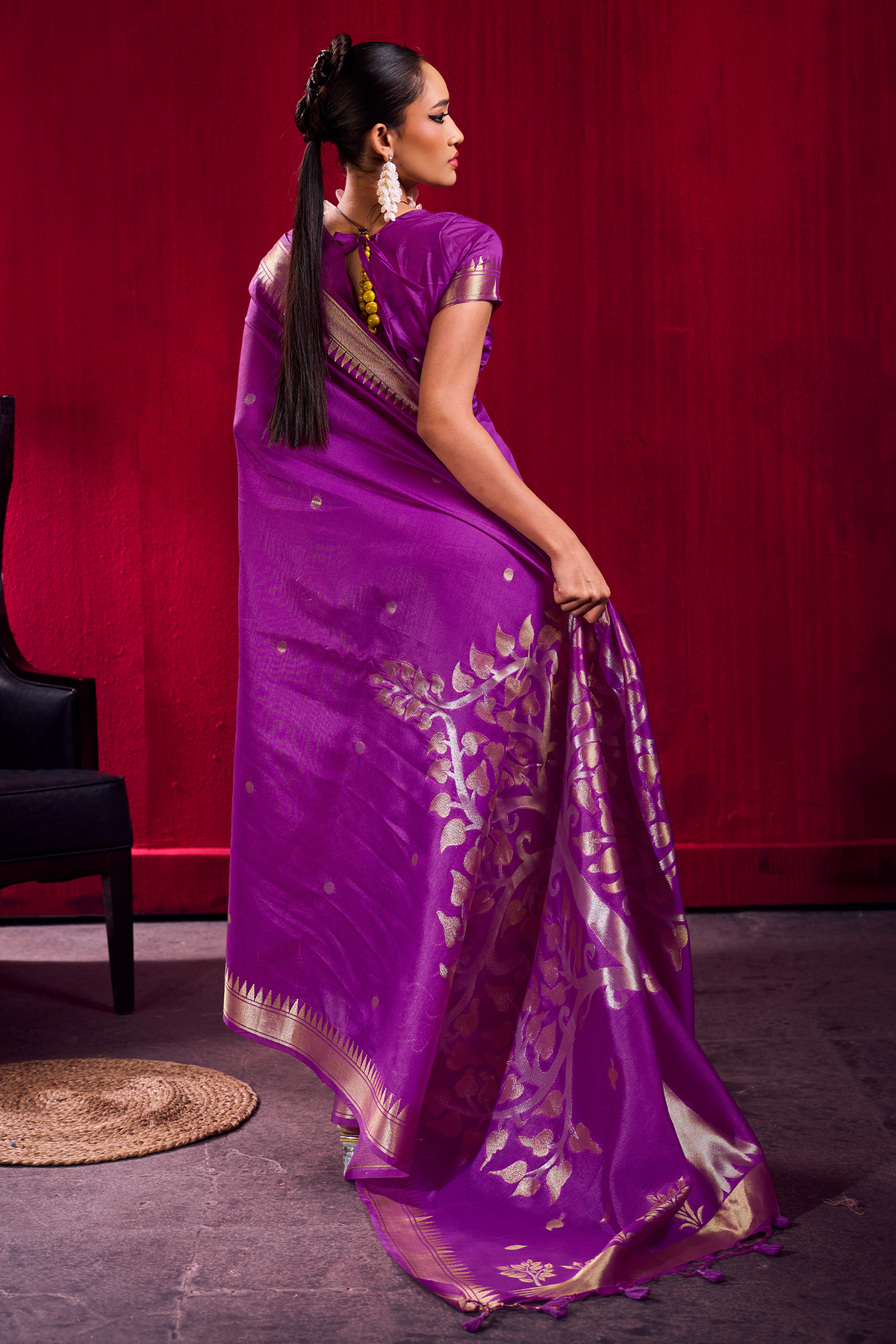 Royal Violet Satin Linen Saree with Temple Border And Elaborate Floral Pallu
