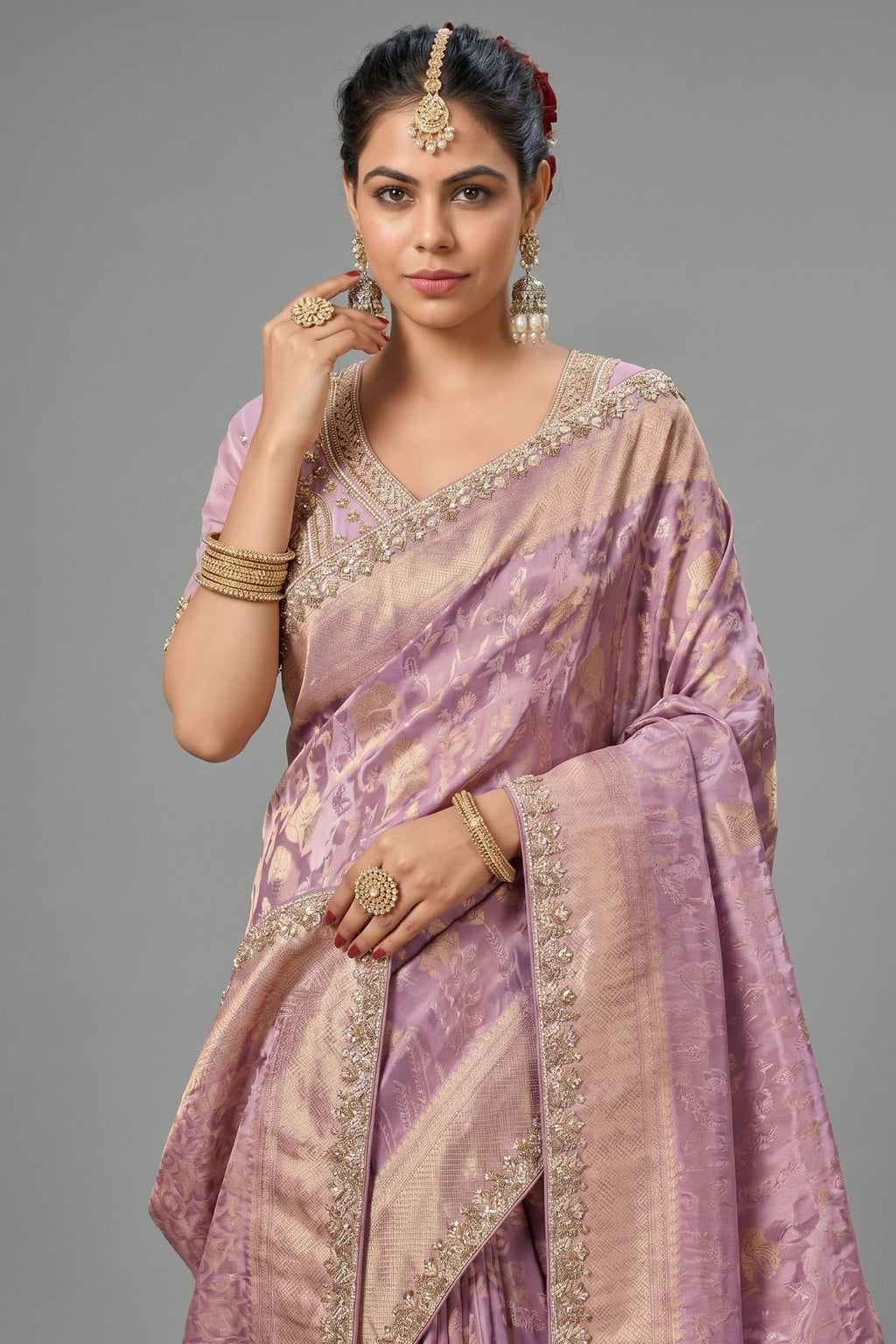 Soft Lavender Metallic Tissue Saree detailed with Intricate Weaving