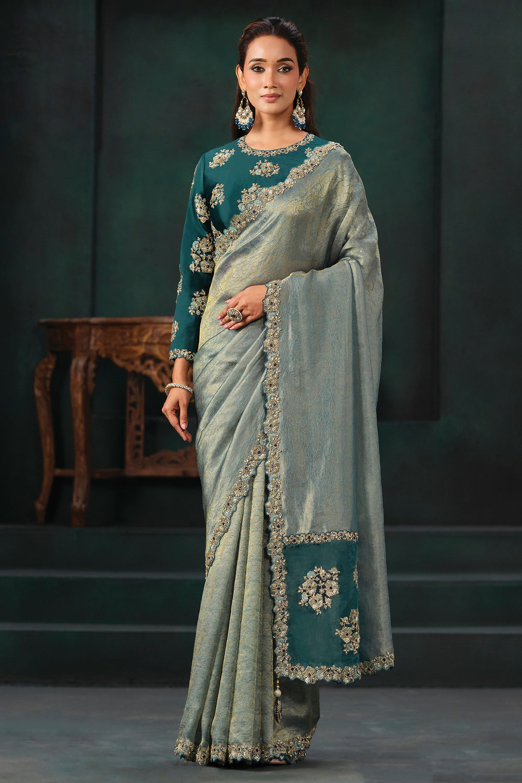 Metallic Grey Self Jacquard Organza Saree Floral Sequin Embroidery