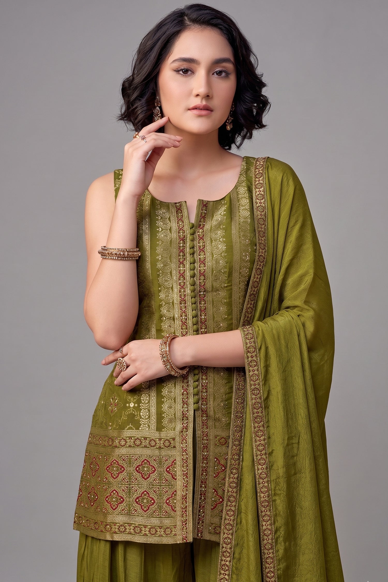 Green Gerogette Chinon Woven Palazzo Suit Secondary image