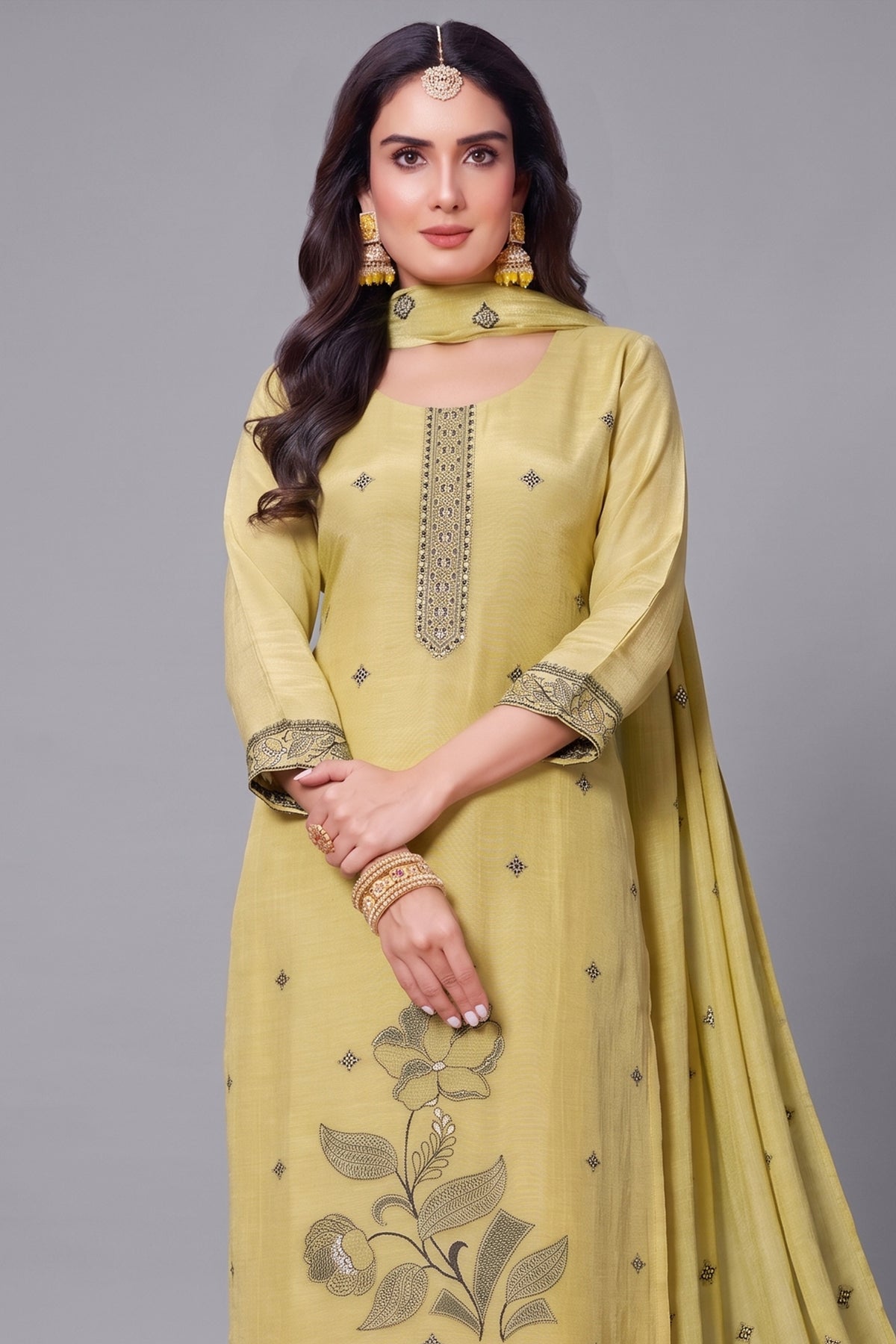 Close up of Green Tissue Kurta showing Dark Toned Floral Jacquard Weaving Panels