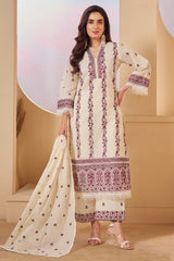 Styling and dupatta pairing with Off White Cotton Embroidered Straight Cut Suit