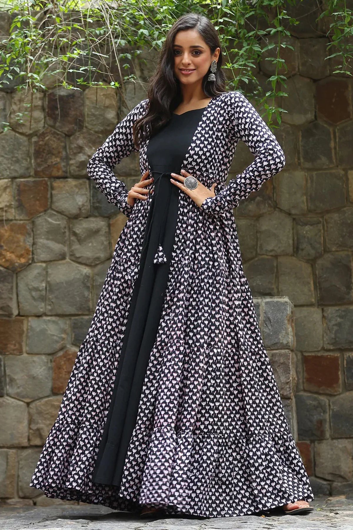 Black Georgette Plain Anarkali Kurti with Printed Long Shrug - black georgette saree