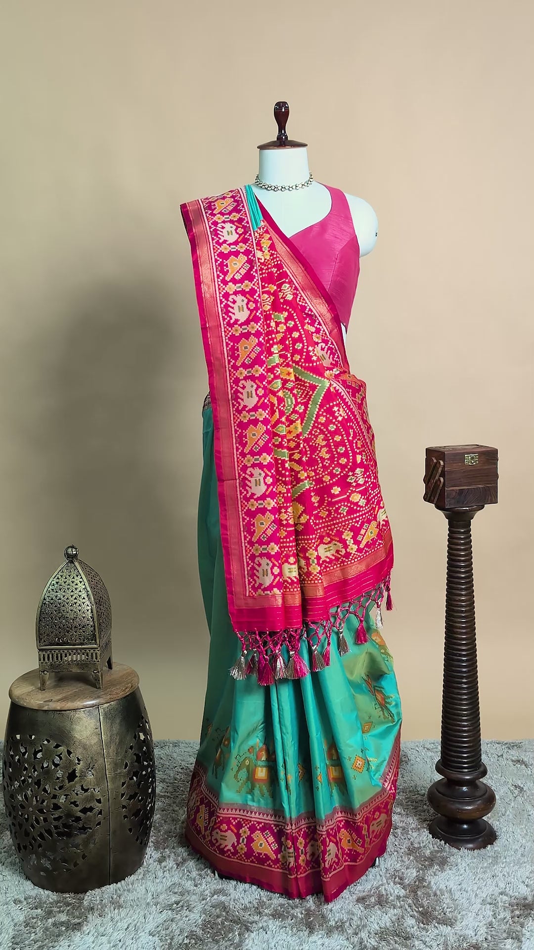 Sea Green Art Silk Saree with Patola Border and Contrast Pallu - green silk saree patola